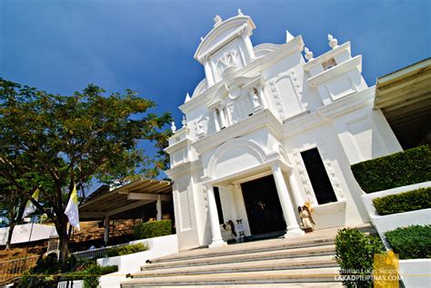 church of the risen christ pampanga|The True Cross at Monasterio De Tarlac .